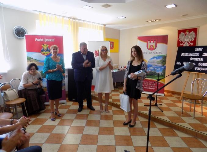 W dniu 9 czerwca do Skępego przyjechali wraz z rodzicami i nauczycielami młodzi poeci z całej Polski - laureaci XVI Ogólnopolskiego Konkursu Poetyckiego im. Gustawa Zielińskiego.