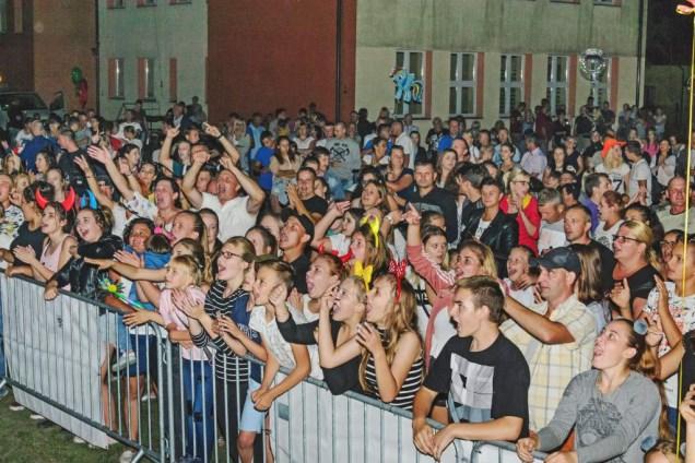 Gwiazdą wieczoru na tegorocznych dożynkach był Zespół Loverboy. Publiczność bawiła się do późnych godzin wieczornych wraz z zespołem Petarda.