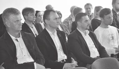 Spravodajstvo 7 Predstavili biografiu Juraja Laža, ktorý sa od pluhu dostal do senátorského kresla neostával ani čas, ani priestor.