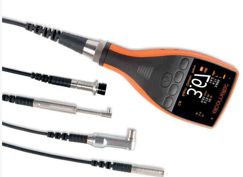 Elcometer 456C: Miernik grubości powłok z sondą wymienną Mierniki Elcometer 456 z wymiennymi sondami są najbardziej wszechstronnymi urządzeniami do pomiaru grubości powłok na metalicznych podłożach