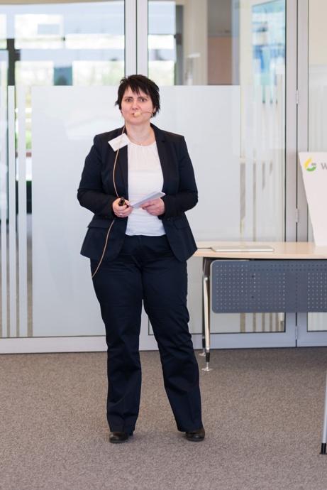 Dr Christine Spitzlei, Dyrektor Działu