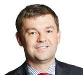 Ukończył także organizowane przez Szkołę Główną Handlową studia doktoranckie z dziedziny nauk o zarządzaniu. Ponadto Pan Przemysław posiada status członka stowarzyszonego ACCA.