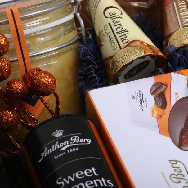 GT 76 Wino francuskie czerwone wytrawne Maison Castel 0,75l Czekoladki mleczne z nadzieniem o smaku słonego karmelu 100g Czekoladki morelowe w brandy