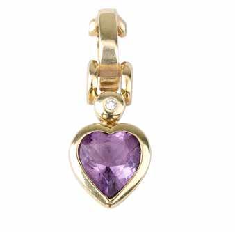 129 Sygnet z niebieskim topazem Lüth Bijoux, współczesny złoto pr. 0,750, m. 17,68 g topaz ok. 9,50 ct cena wywoławcza: 3 800 zł 130 Wisiorek z ametystem 2 poł. XX w. złoto pr. 0,585, m.
