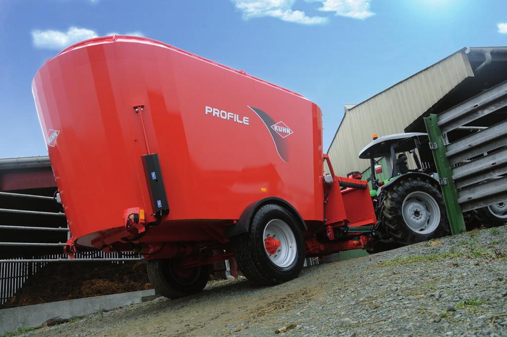 Specjalne pierścienie standardowo montowane w każdym modelu począwszy od 15.2 CS, zapobiegają wypadaniu długowłóknistej paszy podczas rozdrabniania bel.