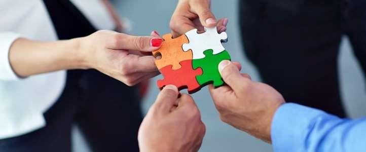 KORZYŚCI DLA PARTNERA EMPLOYER BRANDING Kreowanie wizerunku firmy wyznaczającej trend/standardy - troszczącej się o pracownika i jego rodzinę.