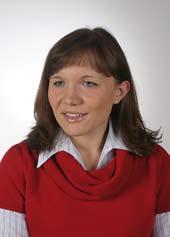 Monika Fusiek z domu Stencel 27 lat, mężatka, jedno dziecko, rodowita łaziszczanka, wychowana w rodzinie o tradycjach rolniczych.