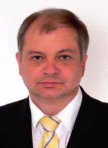 Analizując kompleksowo wyniki uzyskane podczas laboratoryjnych prób odolejania gaczów parafinowych, można stwierdzić, że zwiększenie stosunku rozpuszczalnika do odolejanego surowca korzystnie wpływa