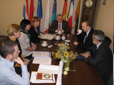 II 2010 - podpisanie umowy na nadzór inwestorski nad realizacją zadania Uporządkowanie gospodarki wodno-ściekowej na terenie aglomeracji Krotoszyn - etap II.
