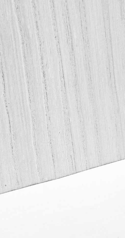 INFORMACJE O JAKOŚCI I TECHNICE Szlachetne materiały Hartowane szkło kryształowe i specjalnie wybrane aluminium - w produkcji swoich niepowtarzalnych kabin duka stawia na materiały najwyższej jakości.