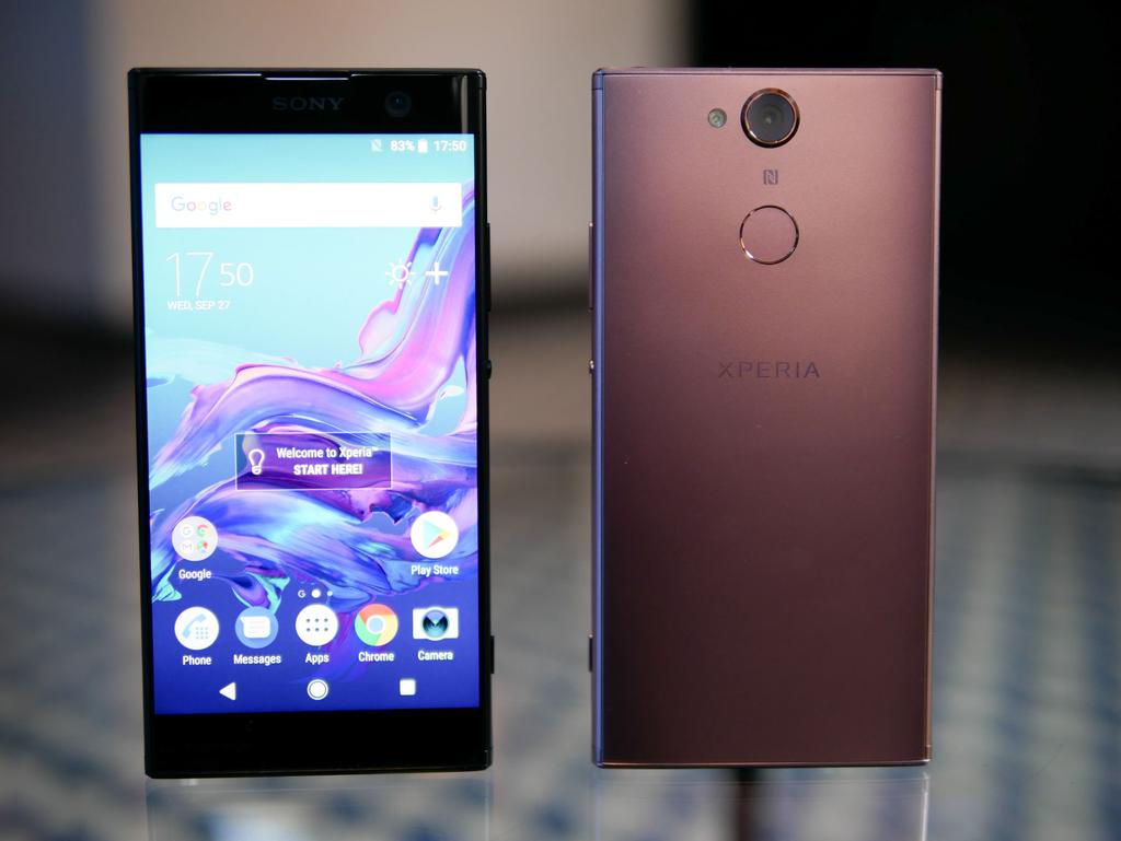 Kamera prawie jak we flagowcu Xperia XA2 ma przedni aparat do selfie zaczerpnięty wprost do modelu XZ1 Compact.