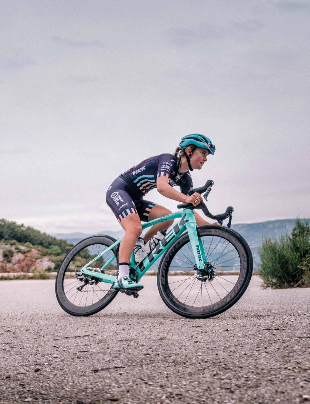 DOKUMENTACJA MADONE SLR A u t o r z y Tim