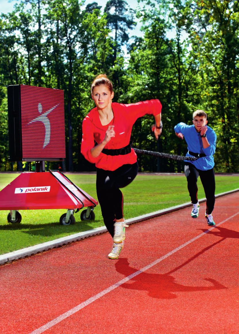 Trening lekkoatlety Angelika Krak srebrna medalistka Halowych Mistrzostw Polski Juniorów Młodszych w