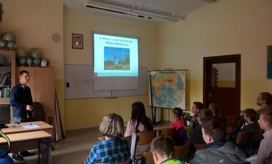 Wyzwanie matematyczne dla najmłodszych W niedzielę 19 marca jednocześnie w Warszawie, Krakowie, Wrocławiu, Gdańsku i Poznaniu tysiące uczestników wzięło udział w Rundzie Otwartej Wyzwania