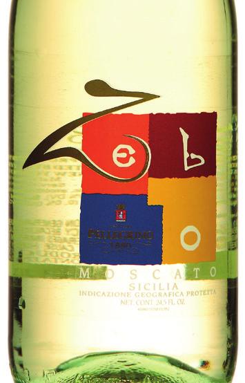 W smaku świeże, owocowe, subtelne i lekko słodkie o długim i przyjemnym finiszu. Sparkling, sweet Italian white wine from the region of Sicily.