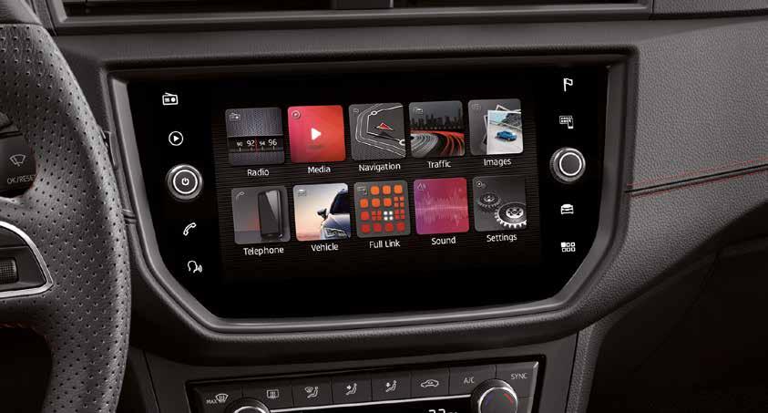 Nawigacja satelitarna z mapami Europy / 8-calowy kolorowy ekran dotykowy / Złącza 2xUSB, 2xSD, Aux-in / 6 głośników / Bluetooth / Sterowanie głosem /