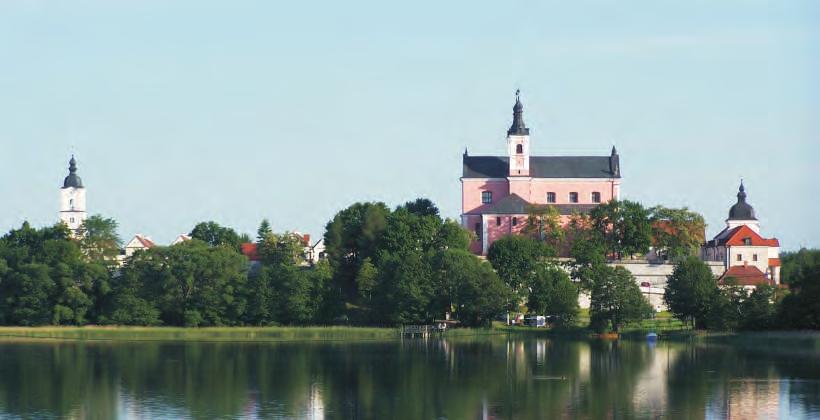 przed większą część doby w plenerze, klubach festiwalowych, a jeden z koncertów bluesowych zostanie zaprezentowany na platformie samochodowej podczas parady motocyklistów.