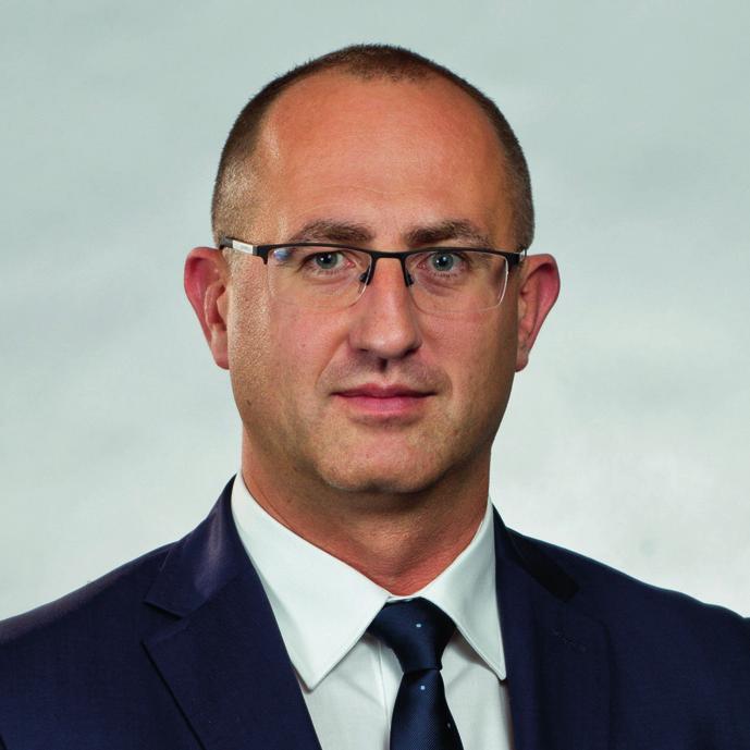 KOMENTARZ Branża handlowa w roli wierzyciela Z pewnością kłopoty finansowe wielu firm handlowych byłyby znacznie mniejsze, gdyby lepiej radziły sobie one z odzyskiwaniem długów.