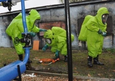 KATEDRA EKSTRAKCJI I RECYRKULACJI METALI Temat nr 10 nr 10: Lewitacyjne topienie metali Uczestnicy zajęć