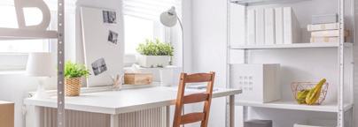OPRAWY DOMOWE DOMESTIC LIGHTING LAMPKI BIURKOWE / DESK LAMPS ŚMIESZEK BIAŁY / WHITE 300 135 130 130 30 - lampka biurkowa z możliwością dowolnego ukierunkowania