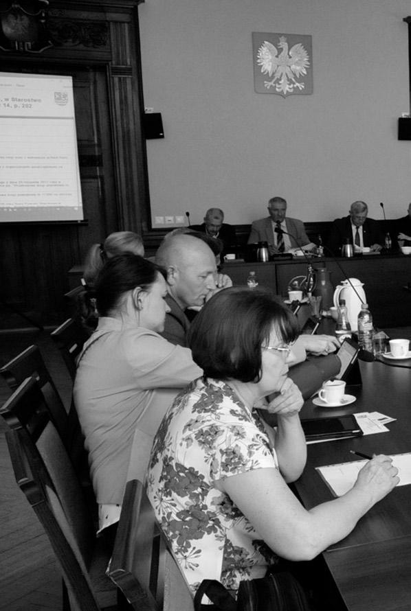 Przewodniczącym rady został wybrany Jan Olech, a wiceprzewodniczącymi - Wojciech Rada Powiatu Słupskiego obradowała na 46