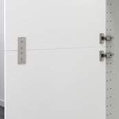 WYPOSAŻENIE WEWNĘTRZNE UTRUSTA amortyzator drzwi do zawiasu, 2 szt. Amortyzator nie pozwala trzaskać drzwiami szafek, spowalniając je i zamykając je delikatnie i po cichu. 110-125 402.418.