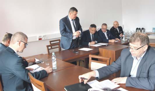 Umowę na dofinansowanie w wysokości 4 mln zł (75% kosztów inwestycji) przebudowy ulic: Sitkowskiego, Błogosławionych Męczenników Podlaskich i Podlaskiej w Radzyniu powiat radzyński podpisał z