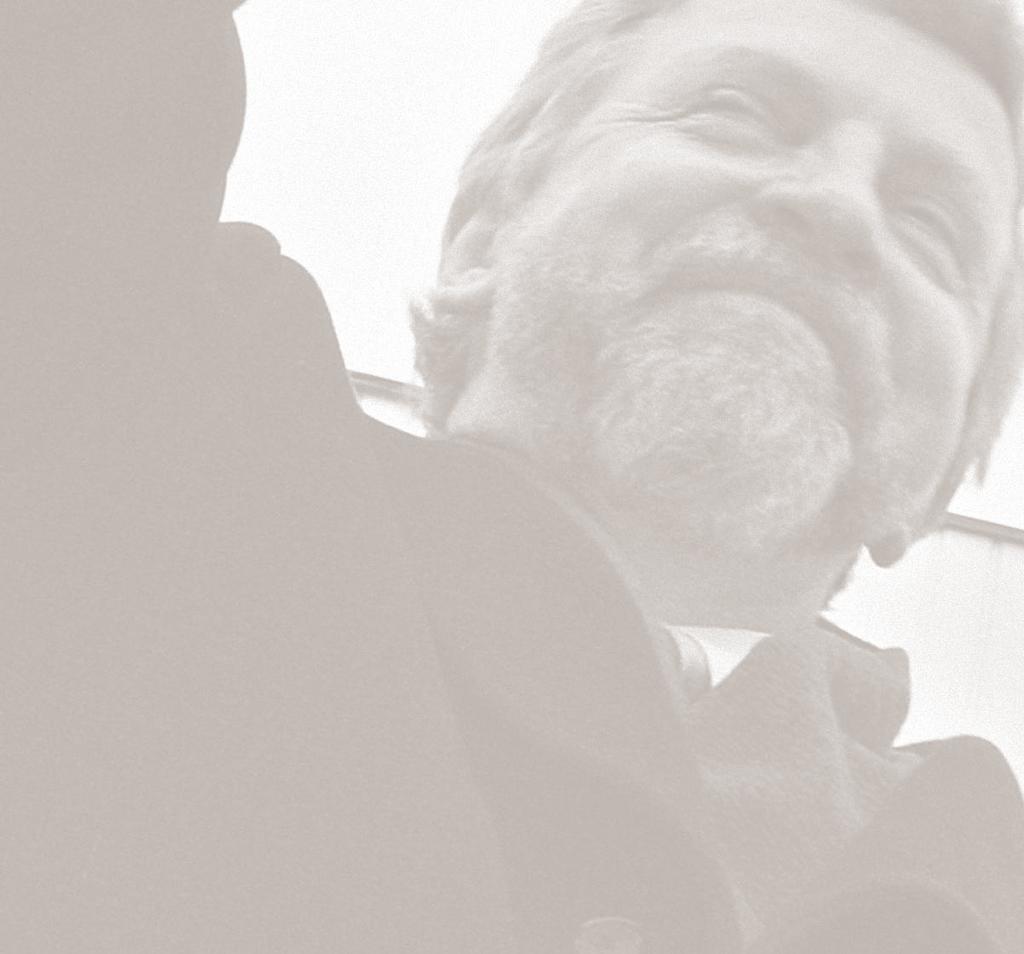 2006 Aleksander Milinkiewicz 2006 Aleksander Milinkiewicz jest przywódcą demokratycznej opozycji na Białorusi.