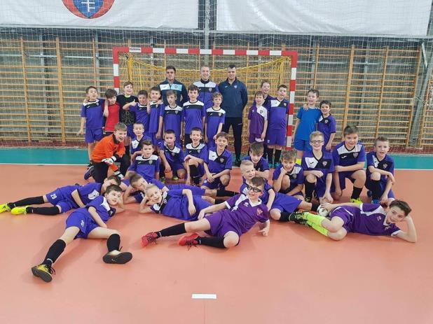 licencją Coerver Coaching, trenerzy po studiach pedagogicznych - AWF) Współpraca z systemem ProTrainUp Udział w lidze MZPN, udział w prestiżowych