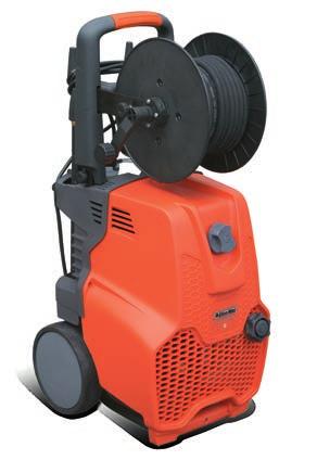 Ciśnienie: 180 bar Wydatek: 780 l/h Moc pobierania: 4,9 kw Maksymalna temperatura podgrzewacza: do 110 C (diesel) Pompa samozasysająca (maks.