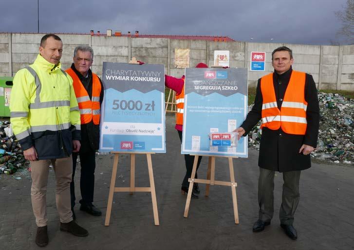 w kolejnej edycji akcji zebraliśmy w ten sposób 4 t makulatury i 600 kg elektroodpadów. Drzewka za elektroodpady rozdawaliśmy również w trakcie Bałtyckiego Festiwalu Nauki.