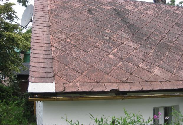 klasa I (wyroby miękkie), których gęstość objętościowa jest mniejsza niż 1.000 kg/m 3, zawierające powyżej 20% (do 100% azbestu).