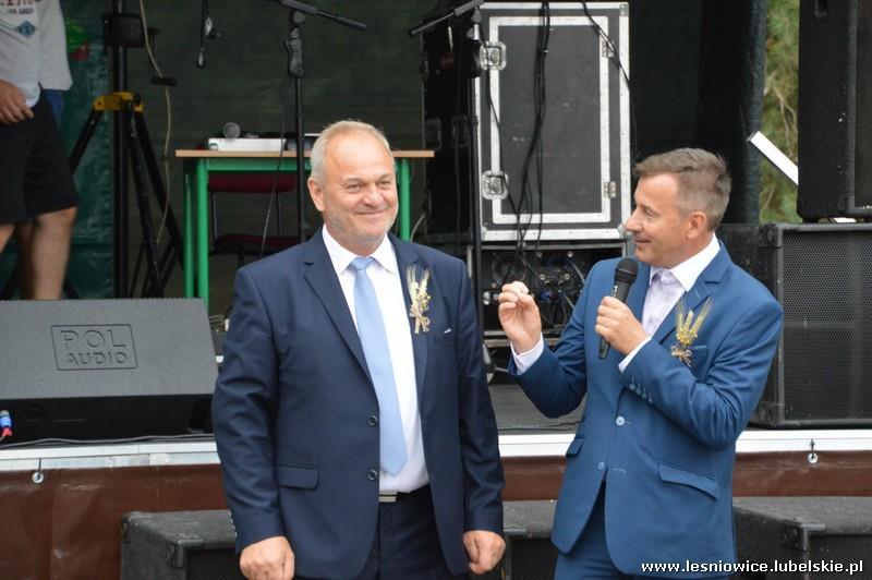 Organizatorzy dożynek składają gorące i serdeczne podziękowania sołtysom, radom sołeckim, mieszkańcom sołectw, radnym oraz pracownikom odpowiedzialnym za sołectwa za duży wkład pracy jaki włożyli w