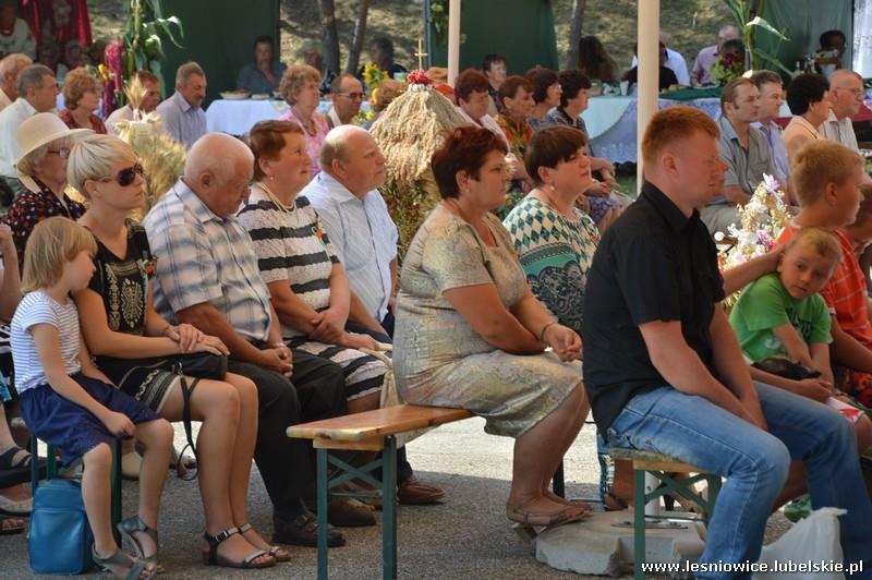 Następnie odbyła się uroczysta Msza Święta, którą w intencji rolników odprawili: ks. Zygmunt Woźniak Proboszcz Parafii w Kumowie Plebańskim oraz ks.