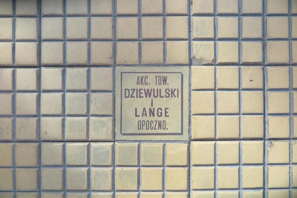 - Jak Pan postrzega Gdynię? RK - To miasto szczególne, powstało w okresie międzywojennym. To synonim nowej polskości, cieszyliśmy się wtedy, że Polska ma dostęp do morza.