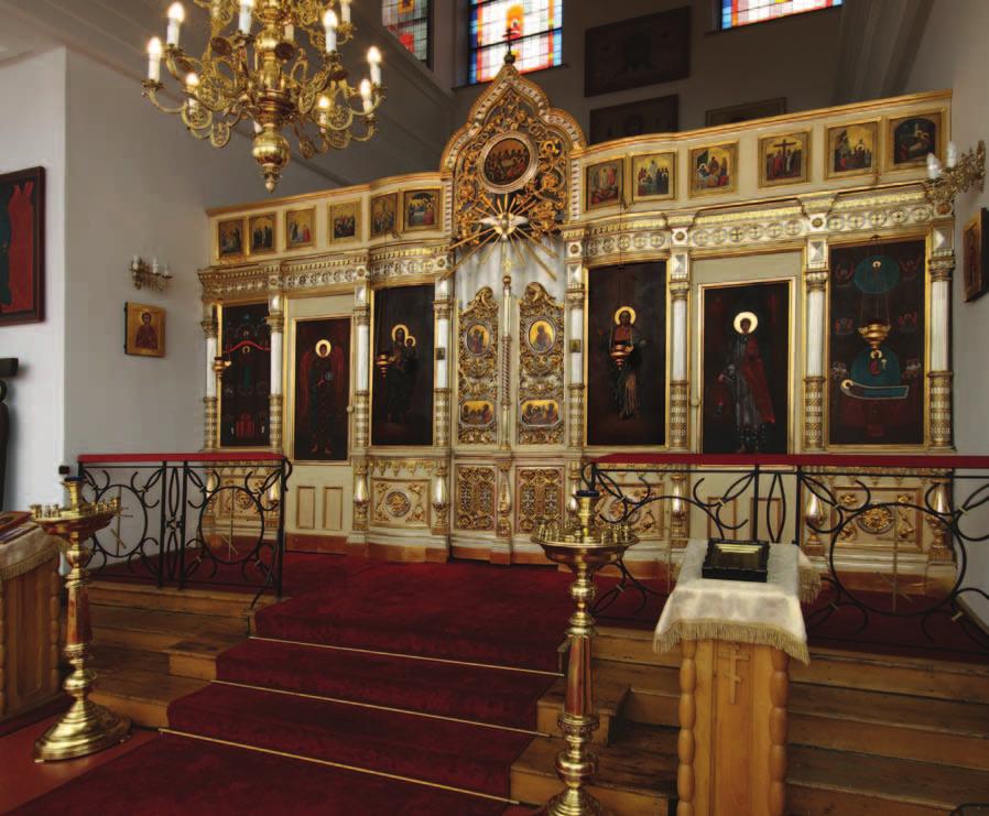 45. XIX-wieczny ikonostas z Miechowa w cerkwi prawosławnej w Krakowie widok ogólny 140