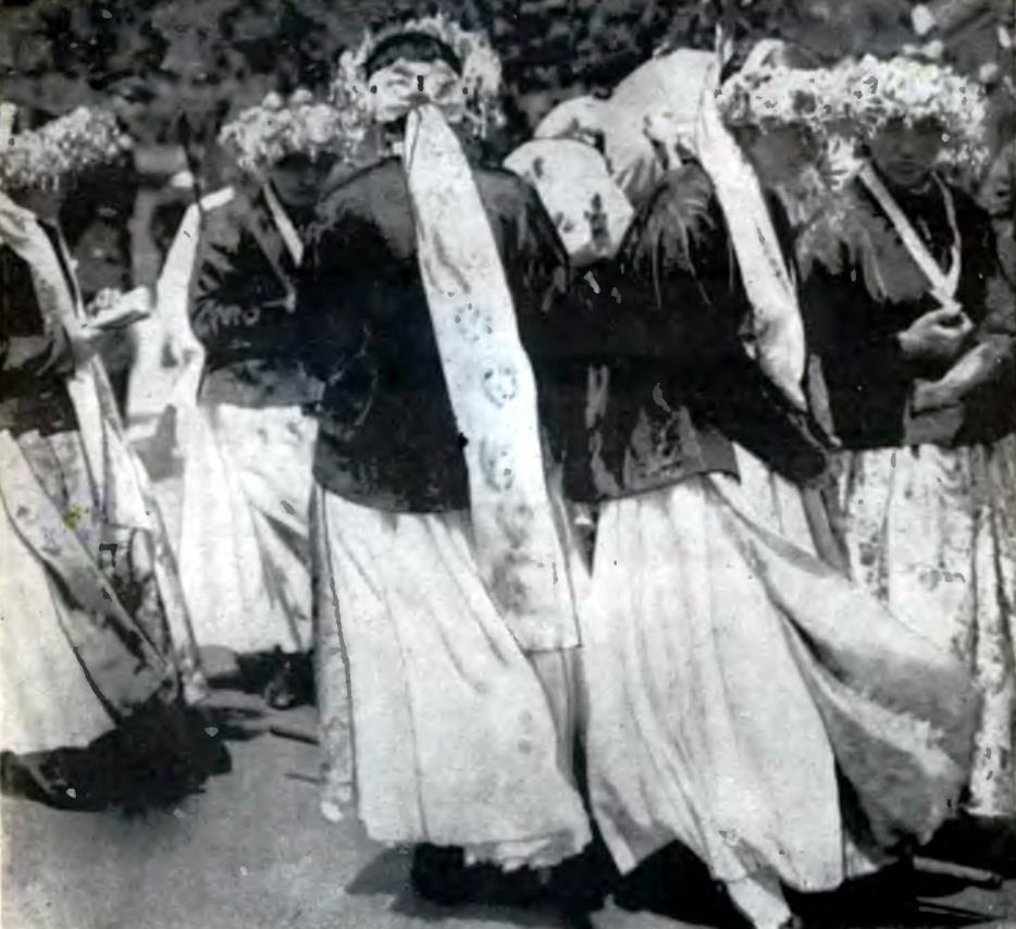 Fotografia 8. Stroje ludowe z Zaborza. Oberschlesien in Bild Nr 37 11.9.