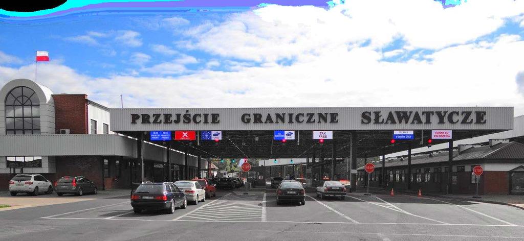 W przejściach granicznych mogą być wydzielone odrębne pasy: dla obywateli UE, EOG, CH (Szwajcarii) - UE,EOG,CH, dla obywateli państw trzecich wszystkie paszporty, dla osób zwolnionych z obowiązku