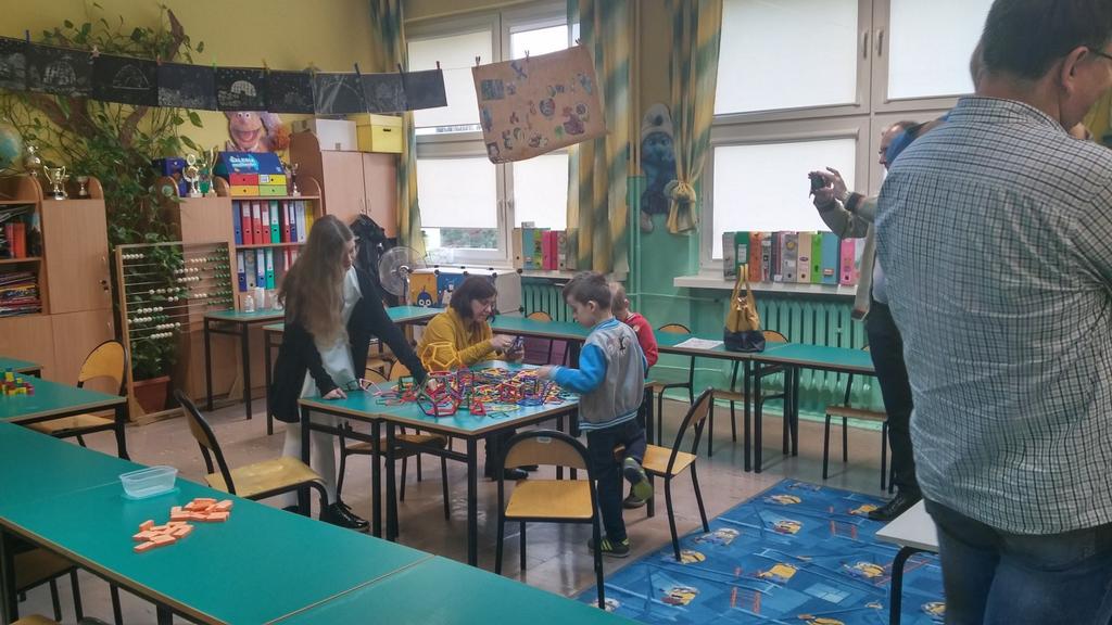z dobrowolną zbiórką pieniędzy na rekonwalescencję naszej wspaniałej koleżanki i nauczycielki, Małgorzaty