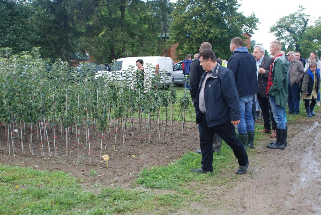 Zwiedzanie ekologicznej szkółki doświadczalnej w
