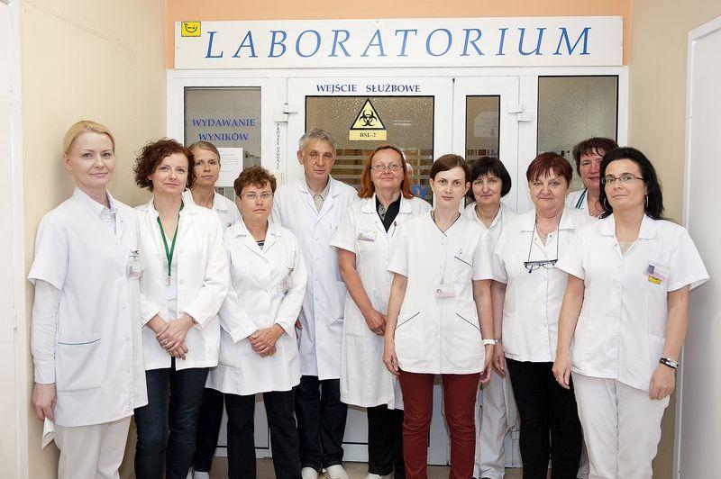 20. tygodniu ciąży lub po porodzie w