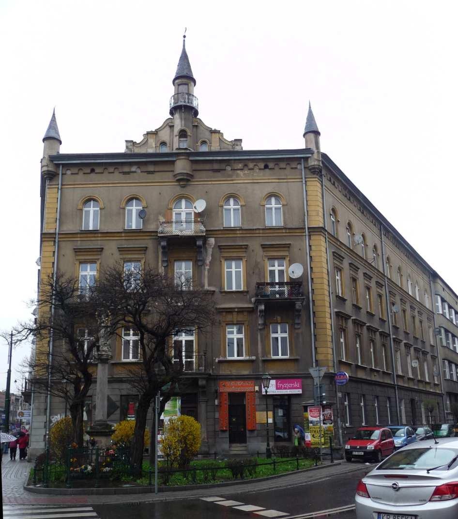 Początkowy fragment ulicy z