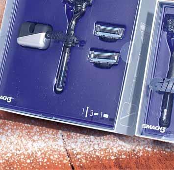42 58915877 7 9 10 GILLETTE KOSMETYCZKA MACH3 MASZYNKA, 2 WKŁADY, ŻEL