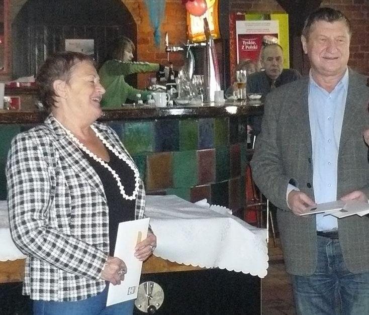 XV Mityng BrydŜowy w Biskupcu, Stara Kaflarnia, 17.02.2013r. pod patronatem Burmistrza Biskupca ElŜbiety Samorajczyk Turniej Par na maksy (31 par) 1. Roman Kierznowski - Zbigniew Rogowski 66.20 % 2.