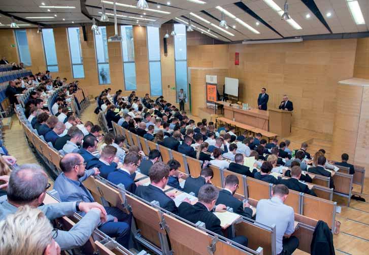 WIOSENNA SESJA EGZAMINACYJNA 2018 18 Wiosenna sesja egzaminacyjna 2018 W dniach 18 maja 26 czerwca 2018 r.