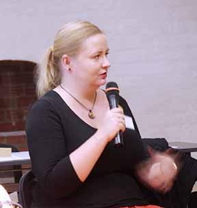 Po przerwie prezentowano wyniki głosowań z danej debaty oraz zestawienia zbiorcze uwzględniające zagregowane wyniki z debat przeprowadzonych wcześniej.