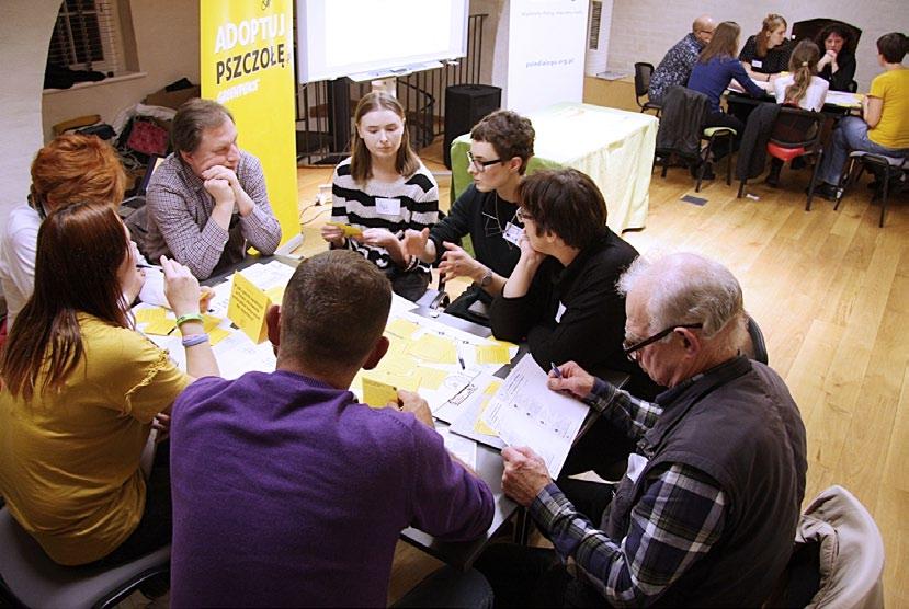 Debaty obywatelskie Polska Przyjazna Pszczołom 8 idea przebieg narzędzie uczestnicy wyniki komentarze podsumowanie 9 Przebieg debat Pierwsza debata obywatelska Polska przyjazna pszczołom odbyła się w