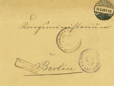 Z lewej strony czarny stempel lokalnej polskiej cenzury Komenda poczty w Kruszwicy. Ten stempel cenzury nie był dotąd znany.