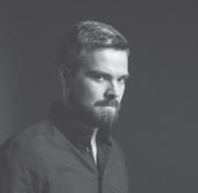 Pracuje jako animatorka kultury, zajmuje się aktywizacją obywatelską w społecznościach lokalnych. Pisała o muzyce, internecie, estetyce i mieszkalnictwie.