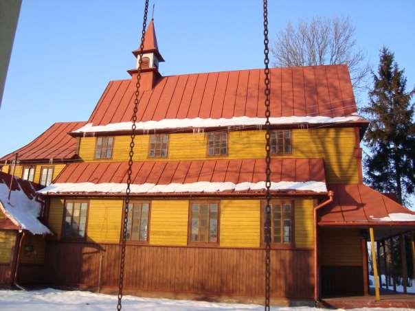 24 Monografia rzymskokatolickiej parafii św. Anny Matki Najświętszej Marii Panny w Tuczępach, Zdjęcie 21 Rok 2012, 12 lutego. Kościół w Tuczępach (foto Henryk Kulik).